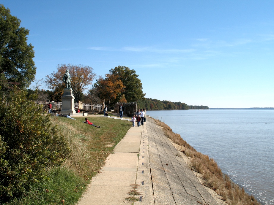 Jamestown visitors James River and statue