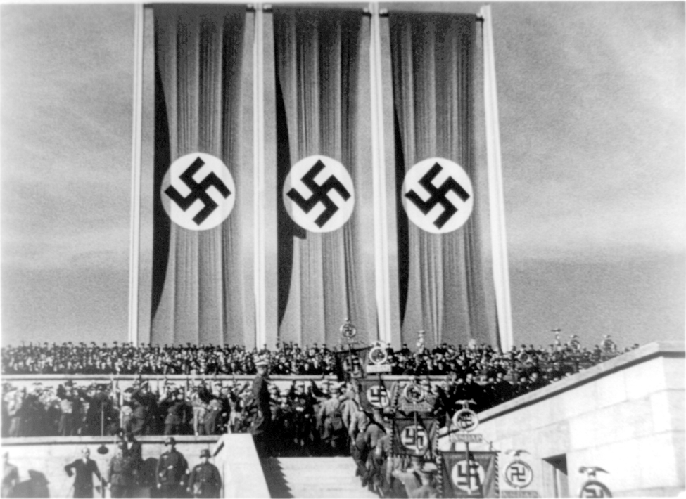Фашистская система. Знамя НСДАП.